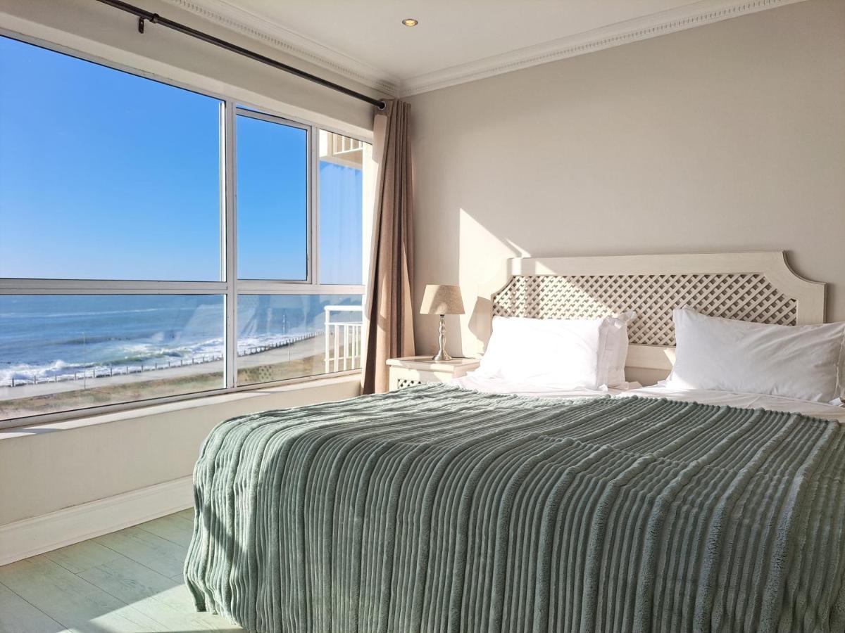 3 Bedroom Sea Facing Family Apartment Cape Town Moullie Point Esterno foto